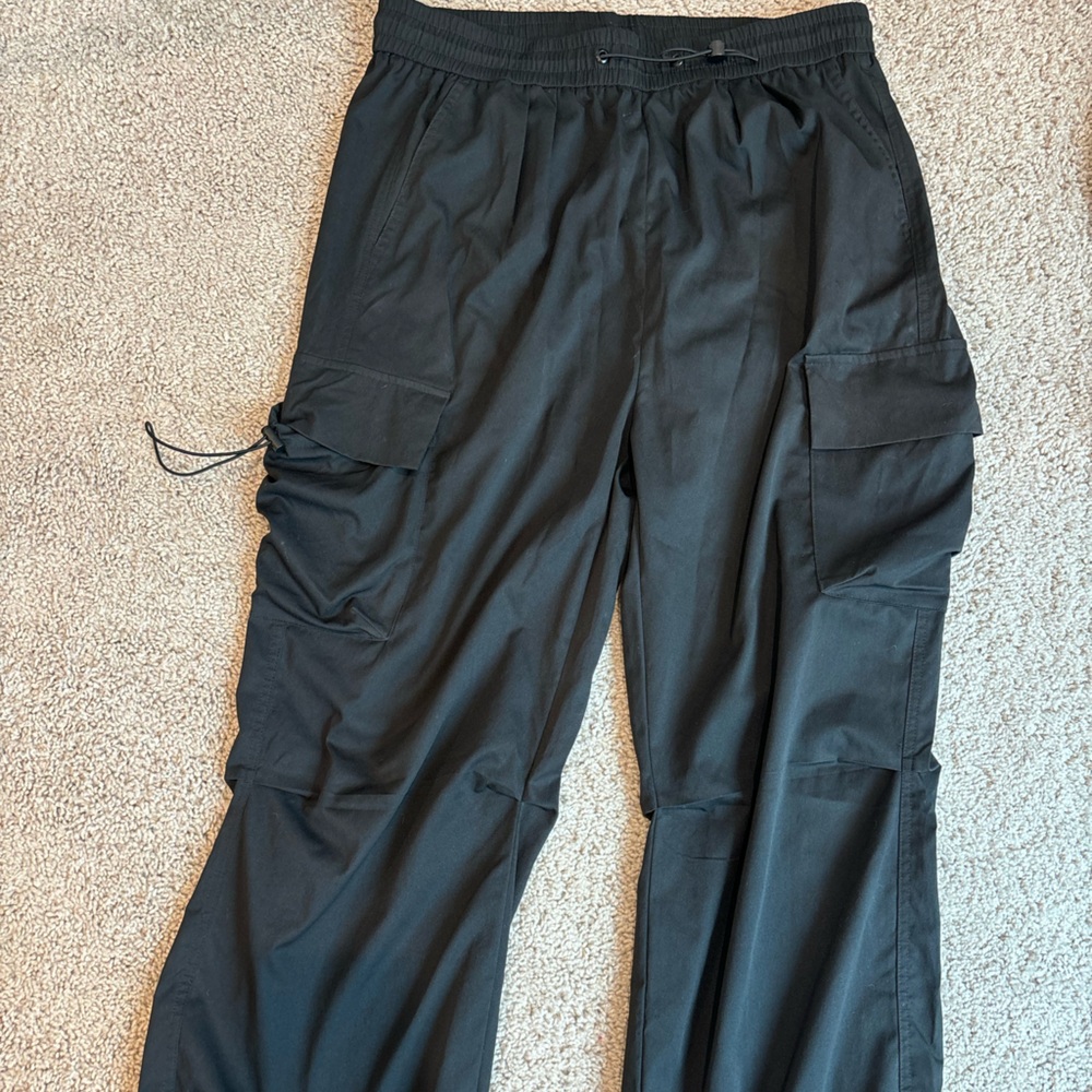 Men’s Black Cargo Pants